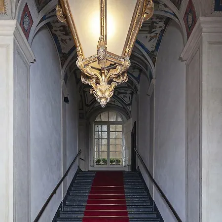 Appartamento Il Garibaldino Nei Rolli By Wonderful Italy *